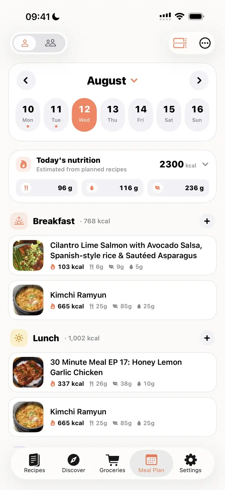 Weekly meal plan with a day picker, today’s nutrition and planned breakfast and lunch